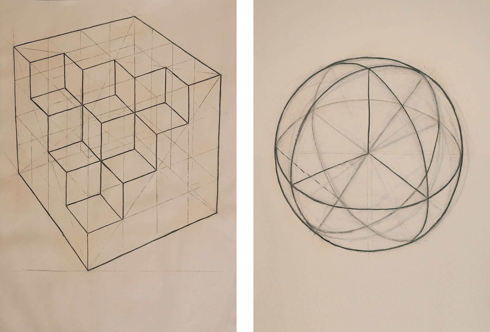 Links: Würfelkomposition, Natascha Jankowski; rechts: Kugel, Kathi Kant