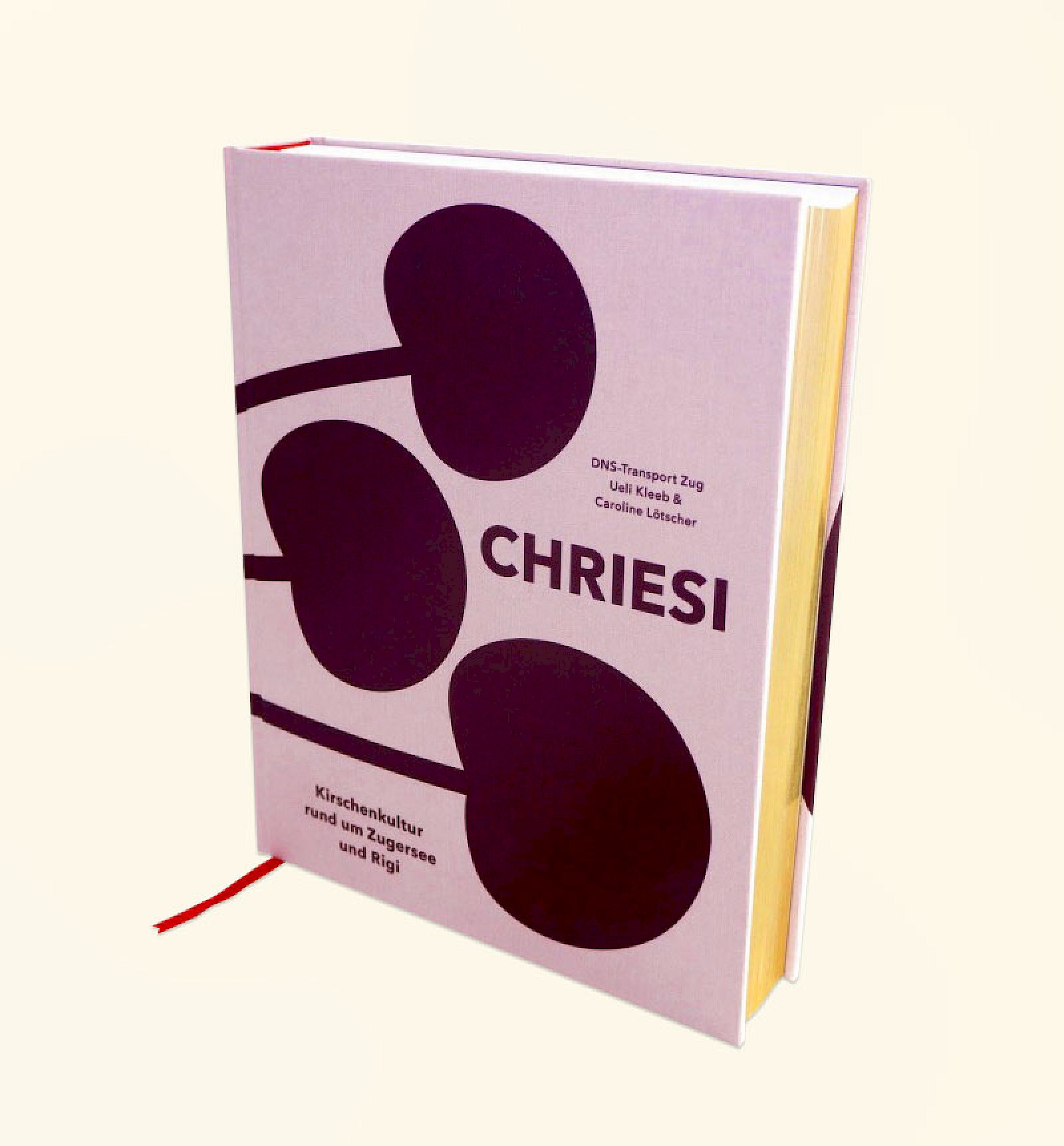 600 Jahre Kirschenkultur auf 600 Seiten. 6 Kapitel Wirtschafts-, Gesellschafts- und Kulinarikgeschichte. 45 Chroniken von Kirschdestillerien aus 200 Jahren. 1’000 Bilder zu Geschichte und Gegenwart. 49 Porträts von 70 Menschen. 20 Kapitel Wissen zu Kirschen, Kirschbäumen und Verarbeitung. 15 wissenschaftlich illustrierte Kirschensorten. 8 Statistiken zu Kirschbäumen und Brennereien. 100 historische Kirschenrezepte. 2’000 Abbildungs- und Quelleneinträge. Bild: zug-shop.ch