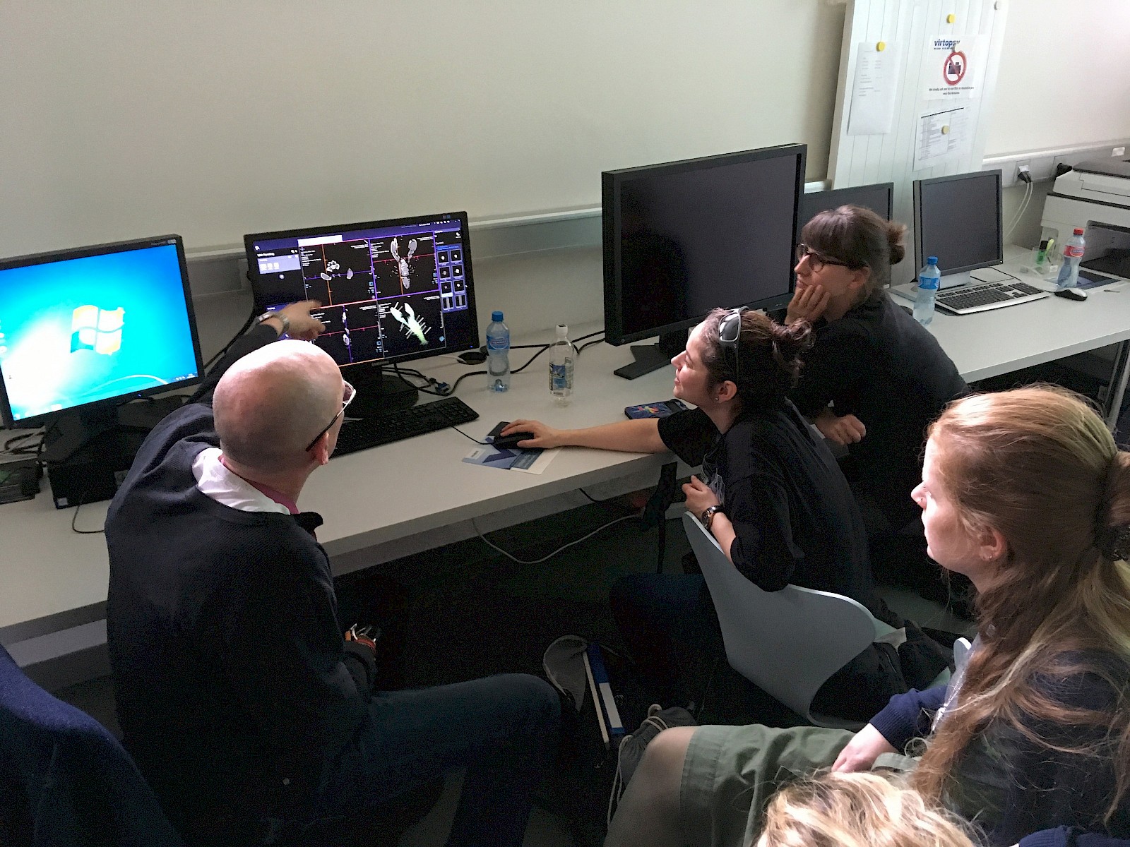 Die CT-Daten der Flusskrebse werden eingelesen und interpretiert.