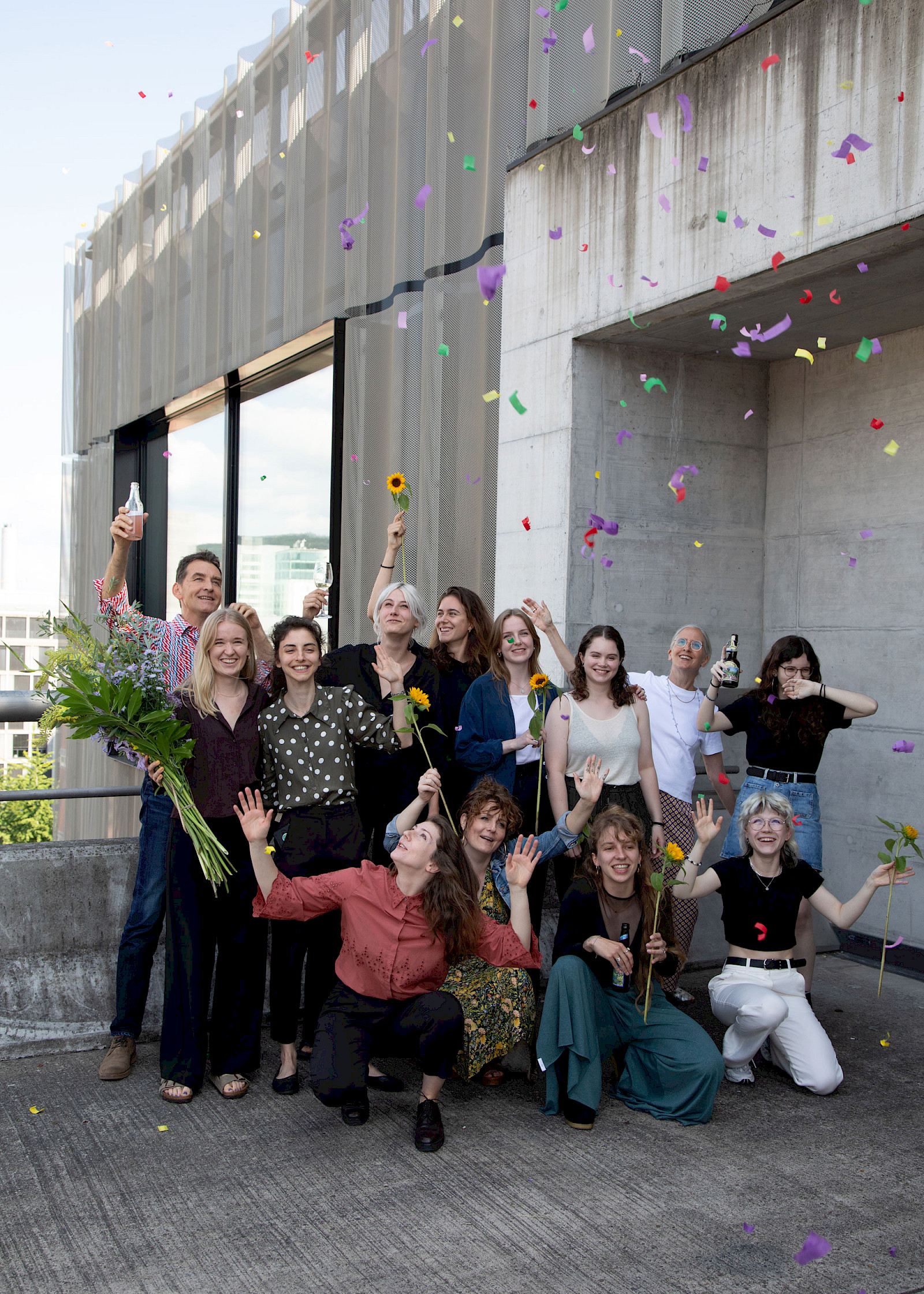 Gratulation an alle Bachelor Diplomierende Knowledge Visualization 2023. Foto: David Jäggi. © ZHdK.