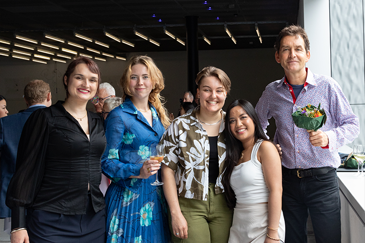 Gratulation an alle Master Diplomierte Knowledge Visualization 2024. Foto: David Jäggi. ©ZHdK.